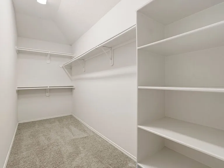 9618 Red Rugosa Dr — Photo 25