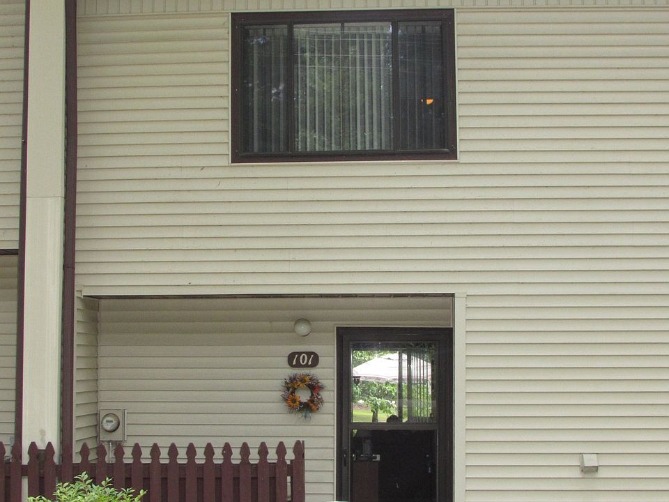 1st image of 107 Wilshire Heights Dr