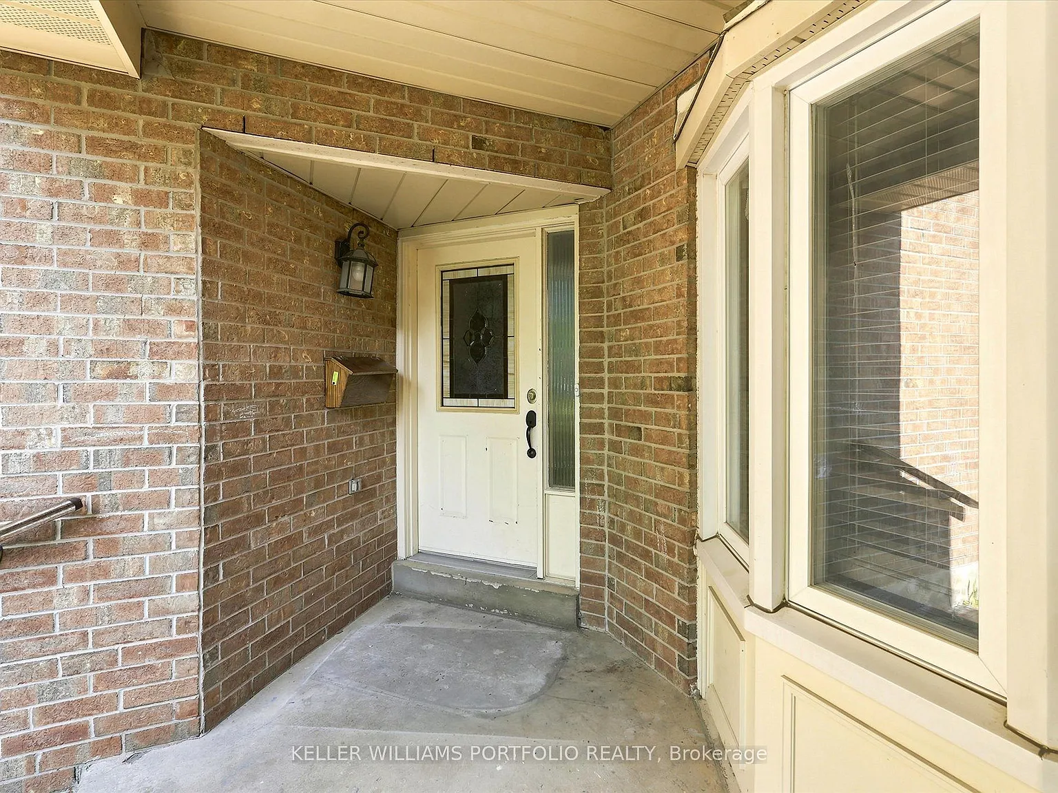 6 bed, $4,400 — Photo 3