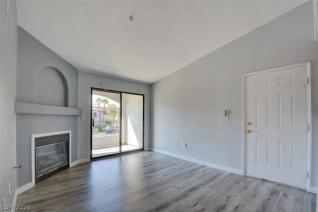 1 bed, 1.0 bath, 660 sqft, $1,400 — Photo 4