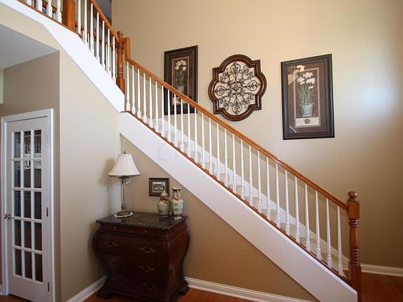 3rd image of 13403 Canyon Ln NW