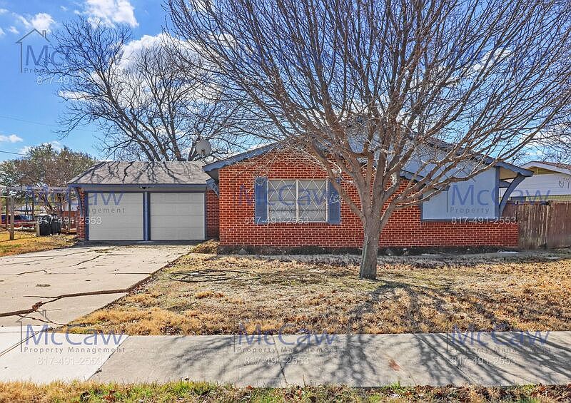 1st image of 2890 Mark Twain Dr