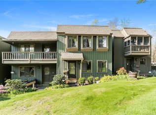 10 Village Rd UNIT 10, Southington, CT 06489