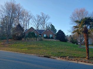 7083 Hunters Bluff Dr, Denver, NC 28037