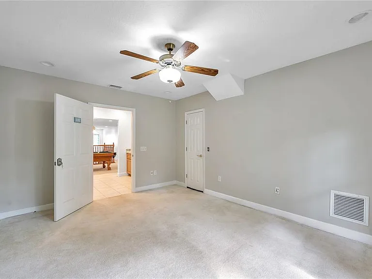 1507 W Windhorst Rd — Photo 54
