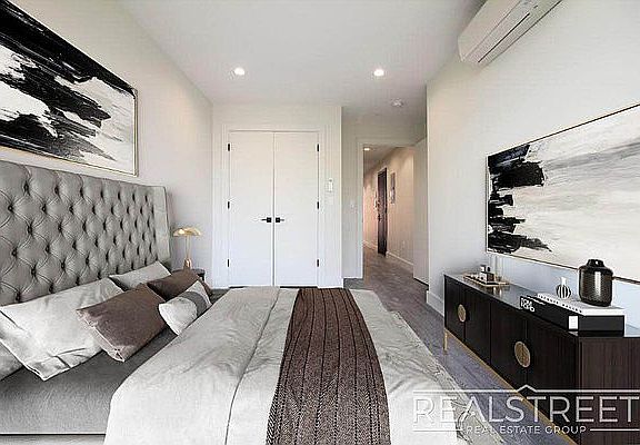 4th image of 730 E 32nd St #5
