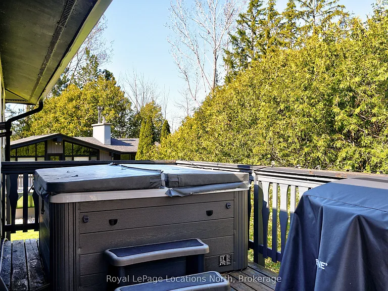 102 Wensley Dr #6 — Photo 34