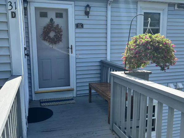 31 Mill Pond Lane #C, Durham, CT 06422