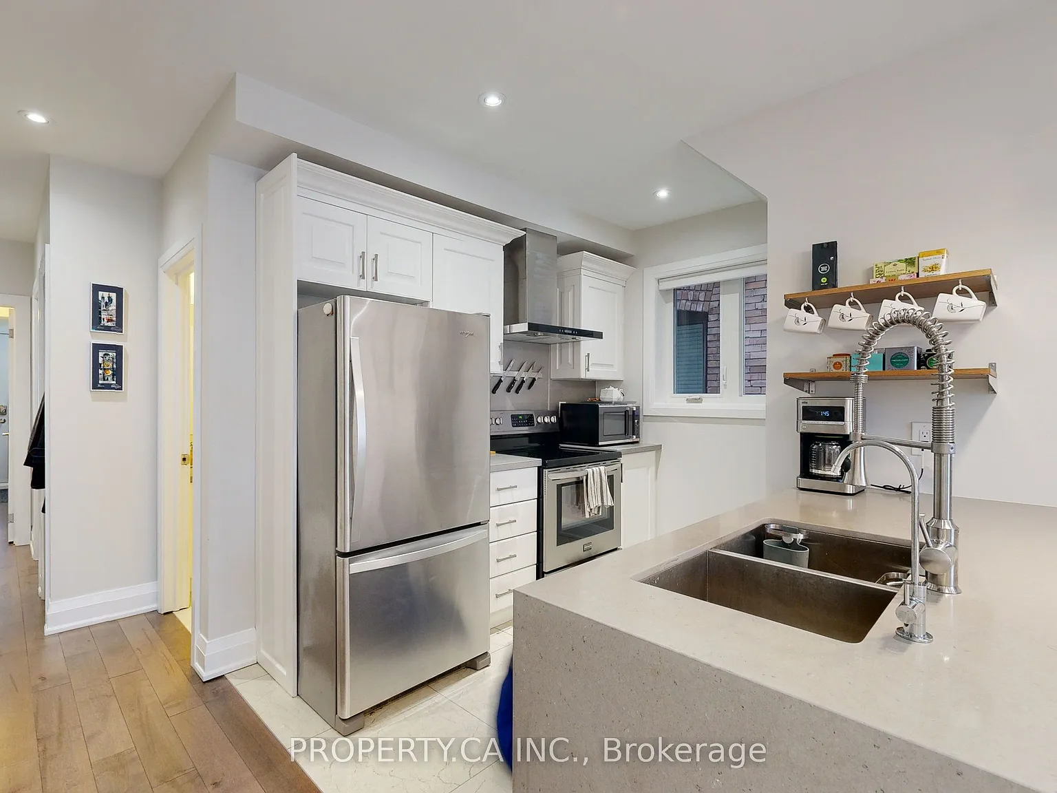 2 bed, $2,300 — Photo 4