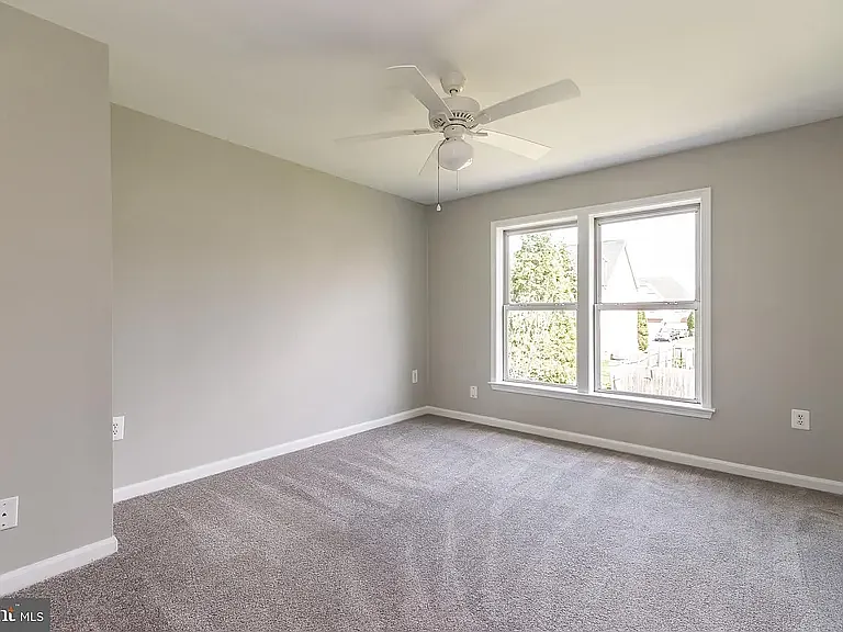 1501 Echo St — Photo 13