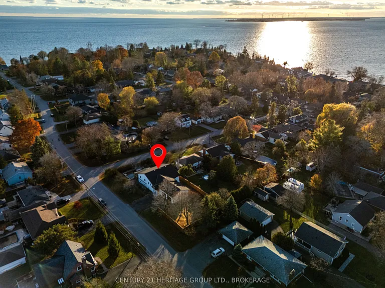3 Windsor St — Photo 46