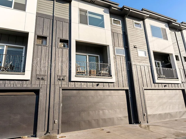 7669 W 41st Ave — Photo 28