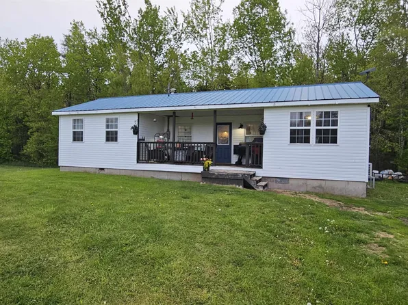128 Robinson Rd, Cumberland, NS B4H 3Y2