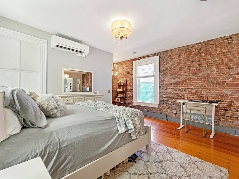 1411 Washington St #24 — Photo 5