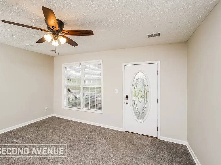 1796 Mellwood Ave — Photo 3