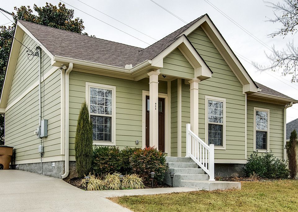 Welcome to 924 Dalebrook Ln