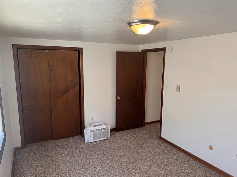 245 Laurel Dr #2 — Photo 17
