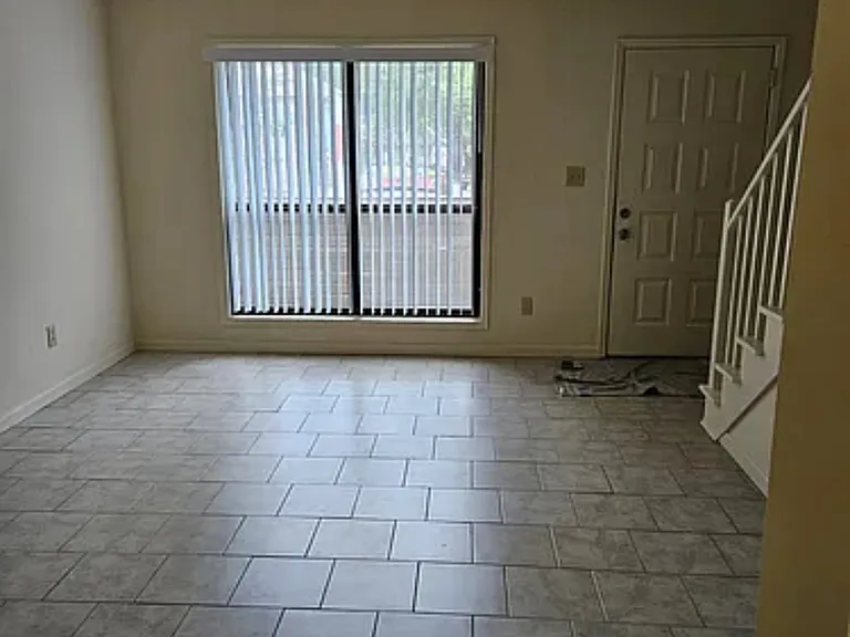 120 Ridgeview Ct — Photo 16