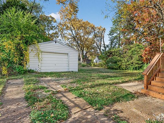 4th image of 437 Lanark Rd