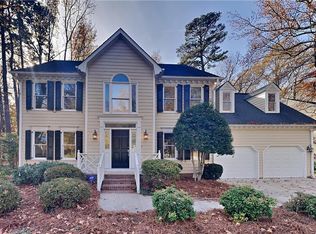 5001 Windermere Dr, Greensboro, NC 27407