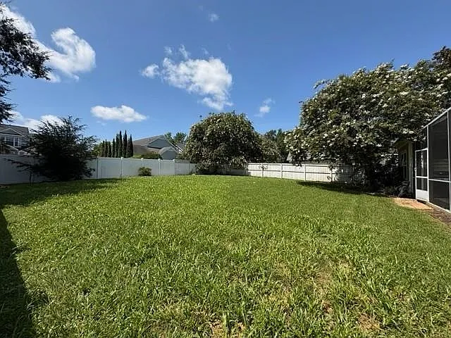 3251 Carollton Dr — Photo 28