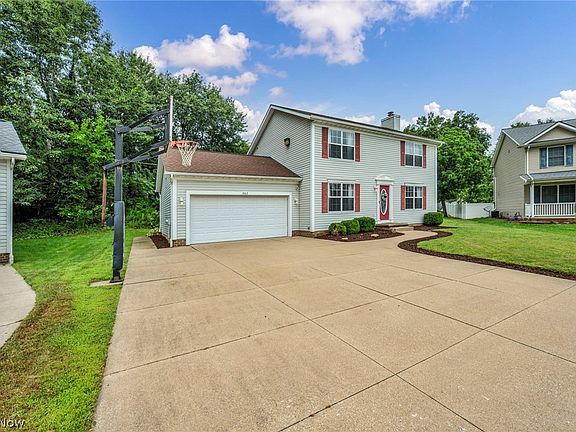 2nd image of 1062 McShane Dr