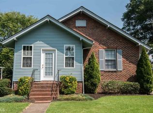 26 Juniper St NE, Rome, GA 30161