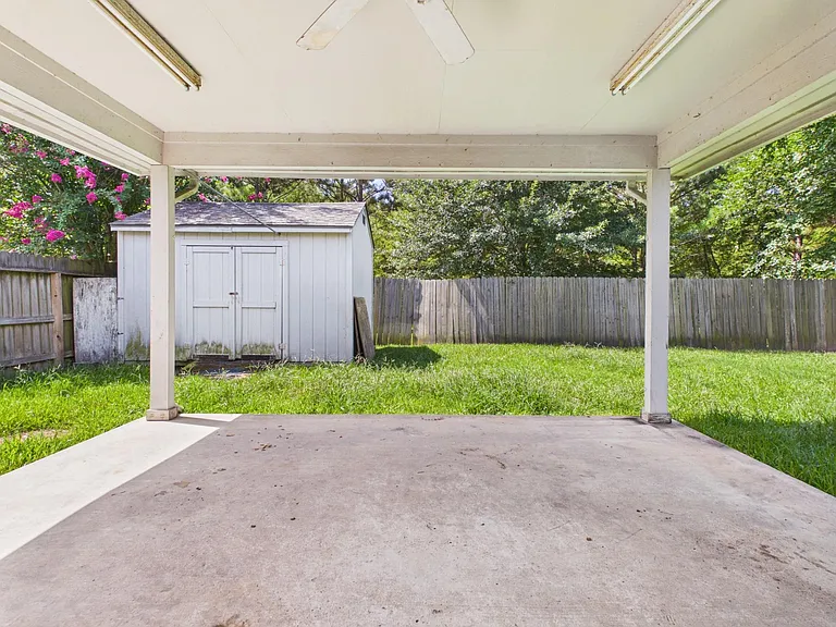 3914 Cyril Dr — Photo 20