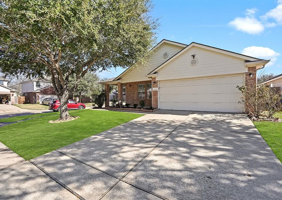1st image of 16303 Goanna Ct