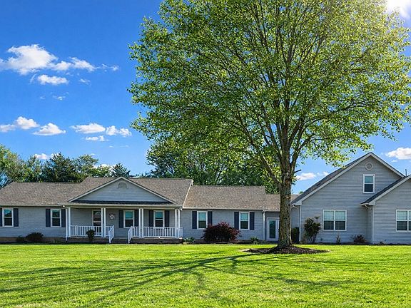 2nd image of 1055 Buchanan Rd