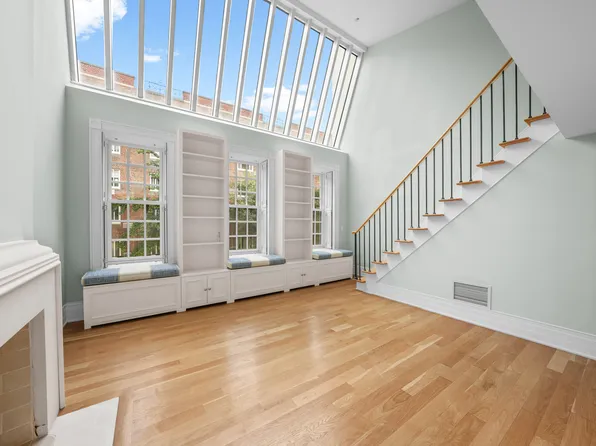 522 East 89th Street image 19 of 41