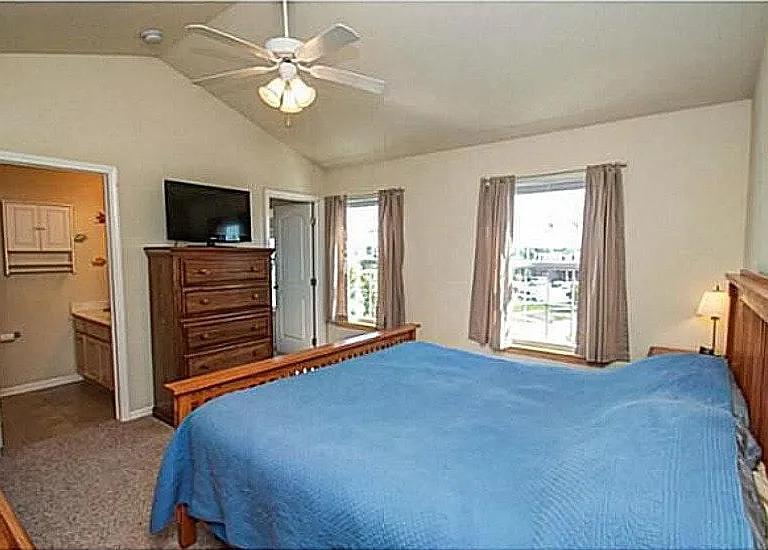 1607 SW White Birch Cir — Photo 10