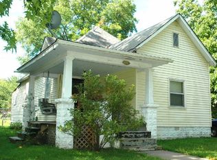 1308 Washington Ave, Parsons, KS 67357