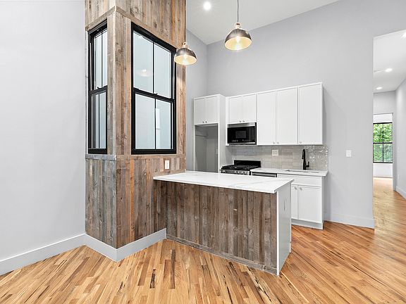 3rd image of 866 Bushwick Ave #1