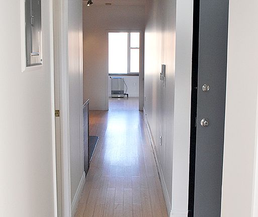 3rd image of 1362 Dekalb Ave APT 2R