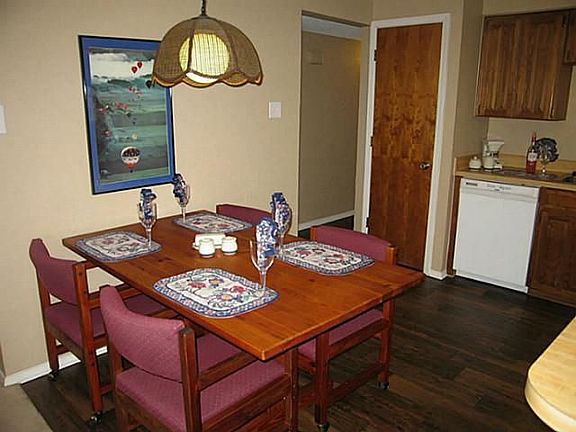 5th image of 3309 Meadow Wood Ln