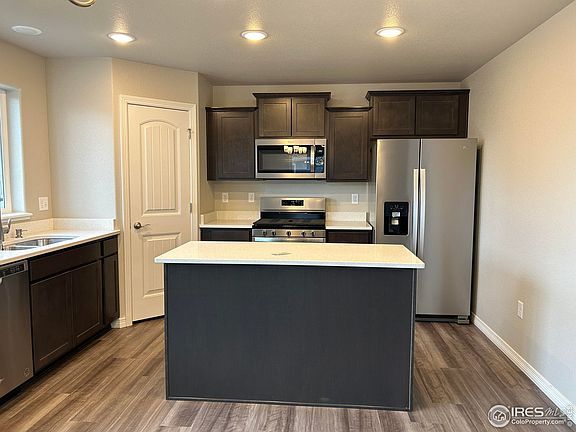 2nd image of 5660 Maher Ave