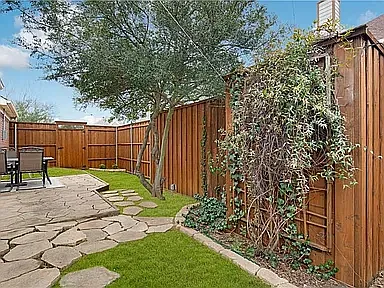 4249 Pinewood Dr — Photo 14