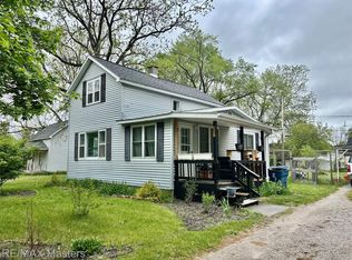 207 Court St S, Standish, MI 48658