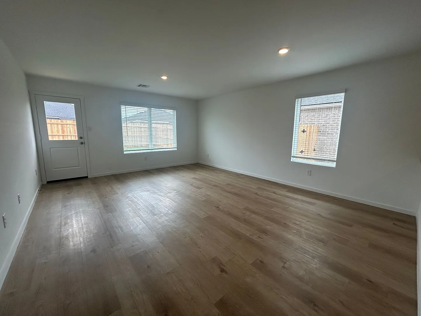 Brand New 4 Bedroom Home in Antler Creek — Photo 4