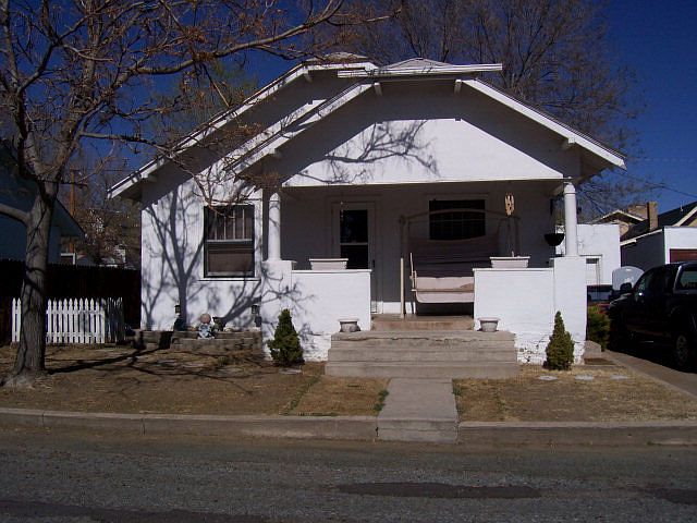 1st image of 8 Highland Pl