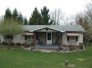 19 Lewis Dr, Washington, PA 15301