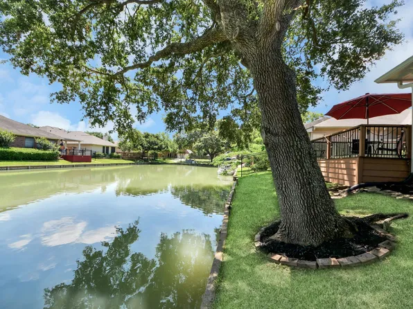 1112 Spinnaker Way, Sugar Land, TX 77498
