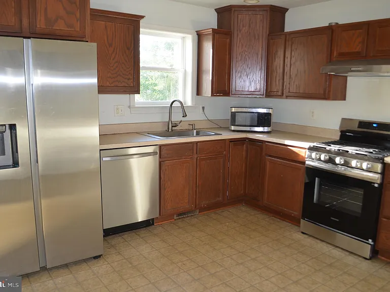12113 Fallen Timbers Cir — Photo 7