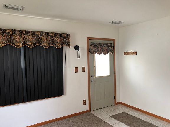 2nd image of 7936 Nashville Ave