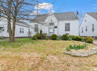 2648 S 8th St, Springfield, IL 62703