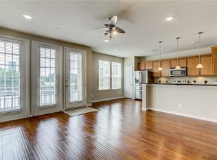 950 Henderson St APT 1206, Fort worth, TX 76102