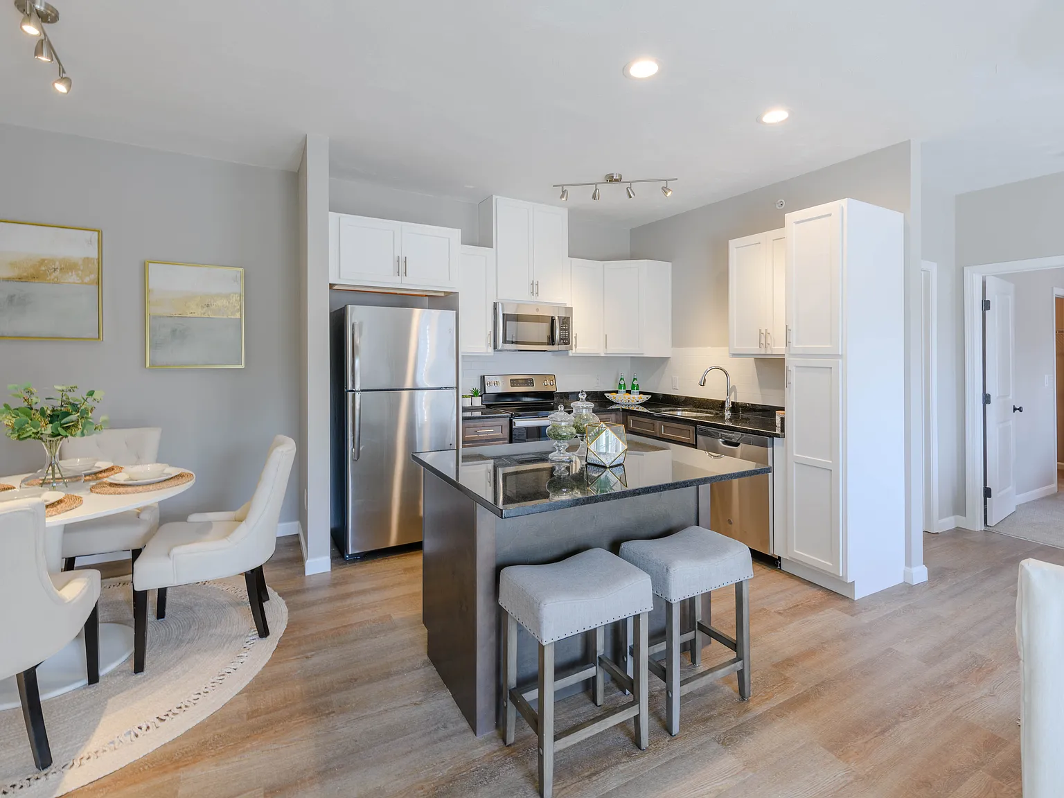 The Brookside Apartments — Photo 1