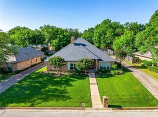 4109 Willow Way Rd, Fort Worth, TX 76133