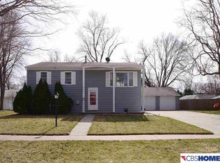 117 W Alexander St, Valley, NE 68064